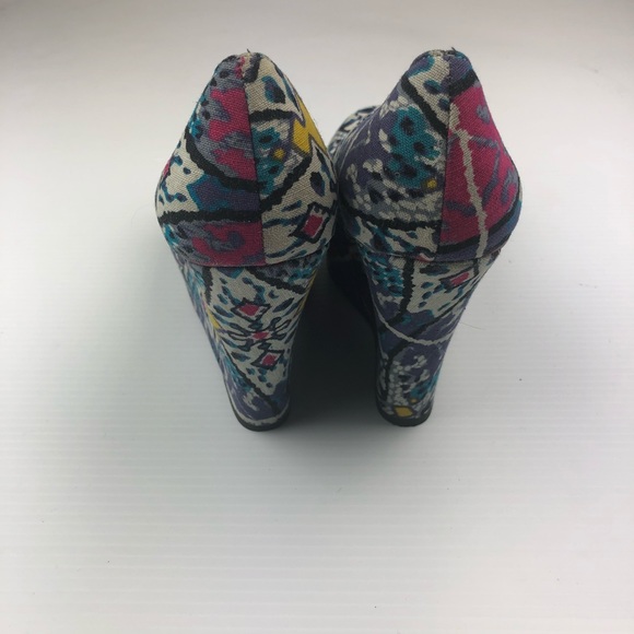 Steve Madden Pammy Tribal Multicolor Wedge 8.5M - Picture 4 of 8